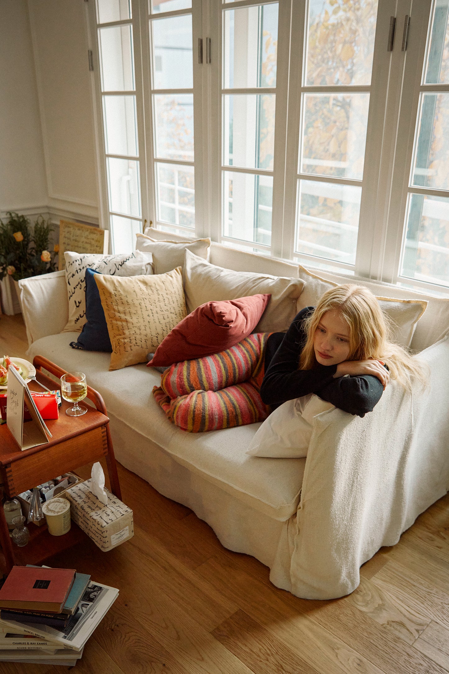 Le Silence Tissue Box Cover